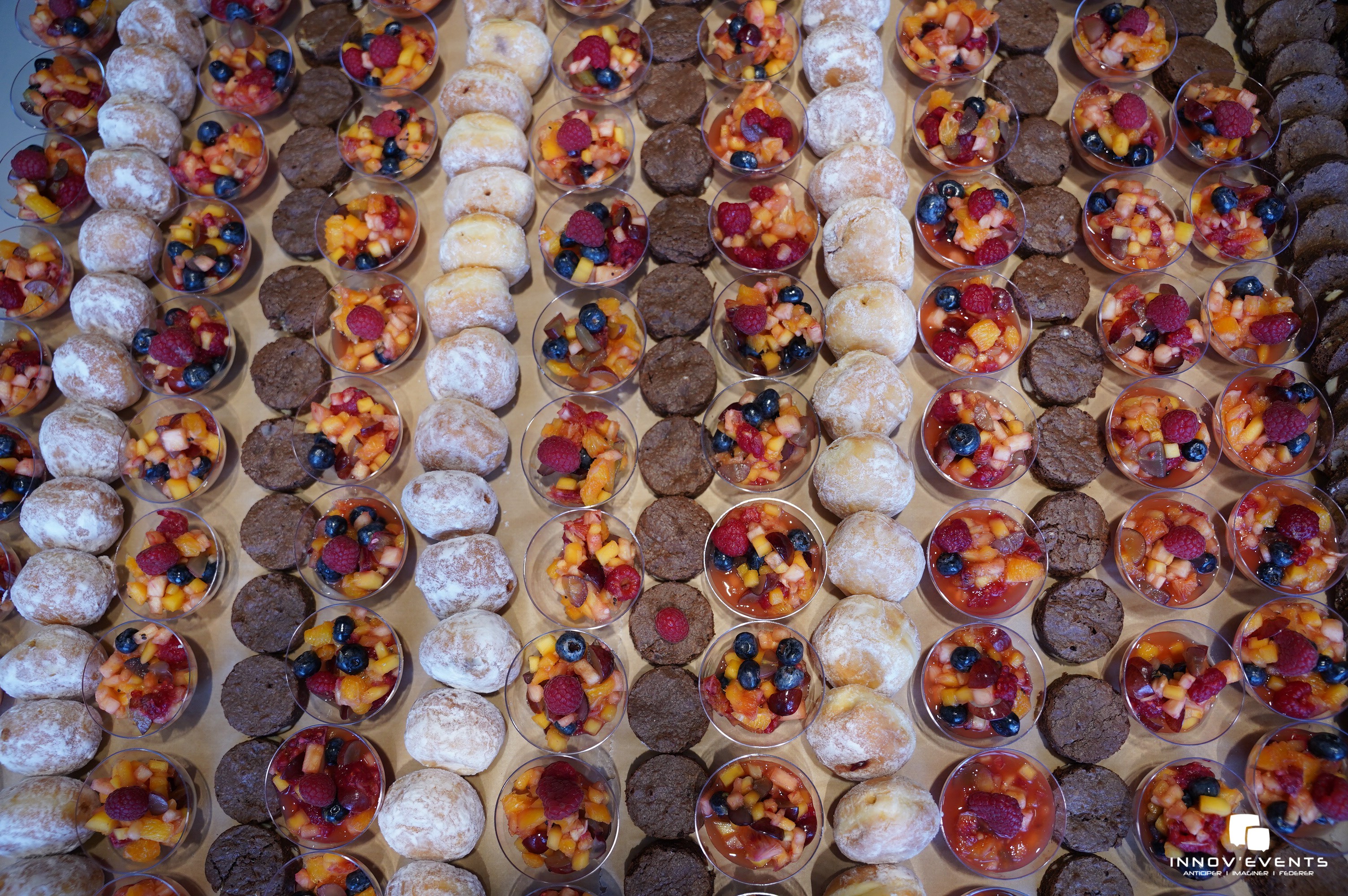 Molecular gastronomy station corporate reception Antwerp · INNOV'events