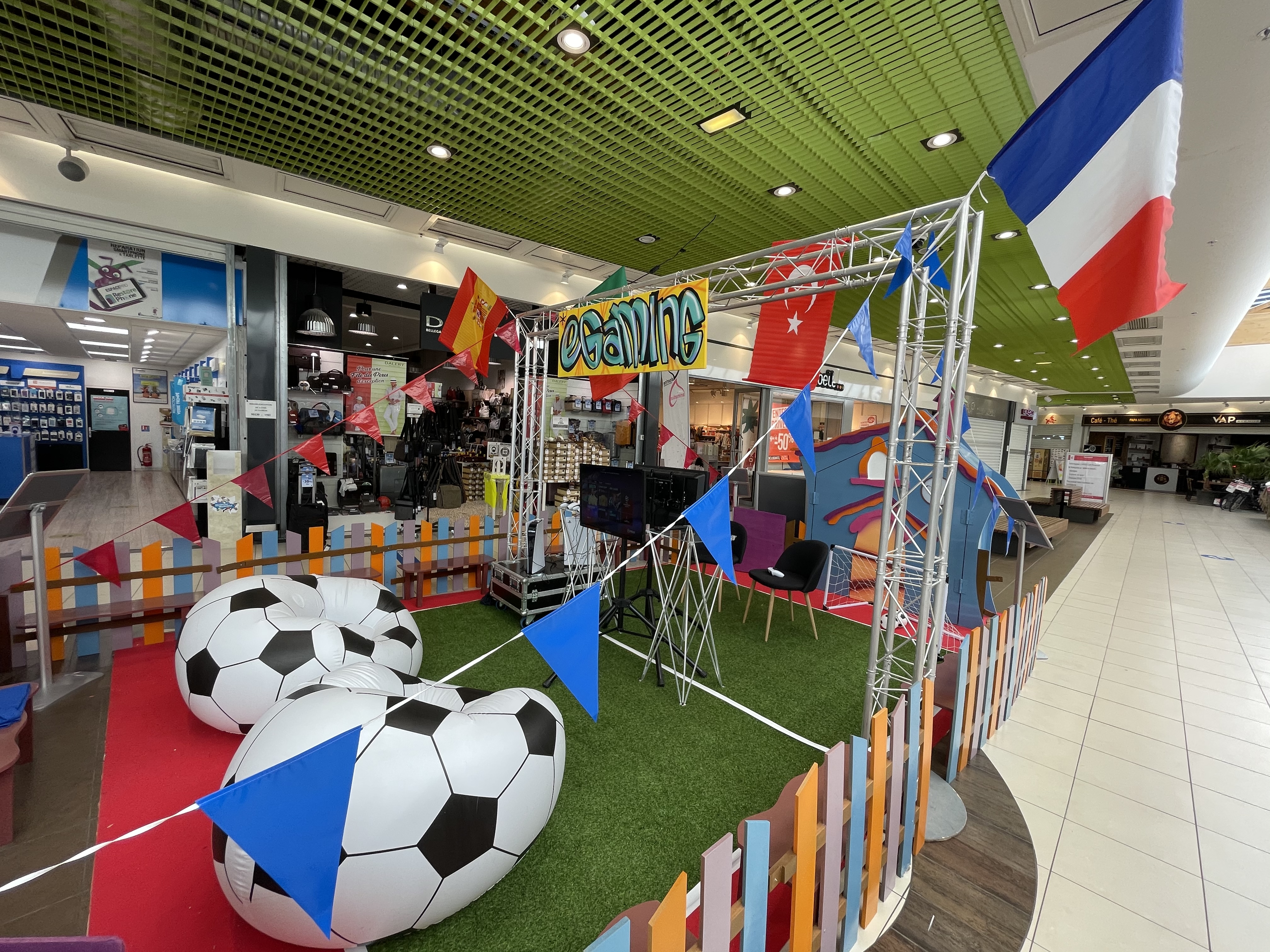 Animation interactive football Anvers Grote Markt en arrière-plan · INNOV'events