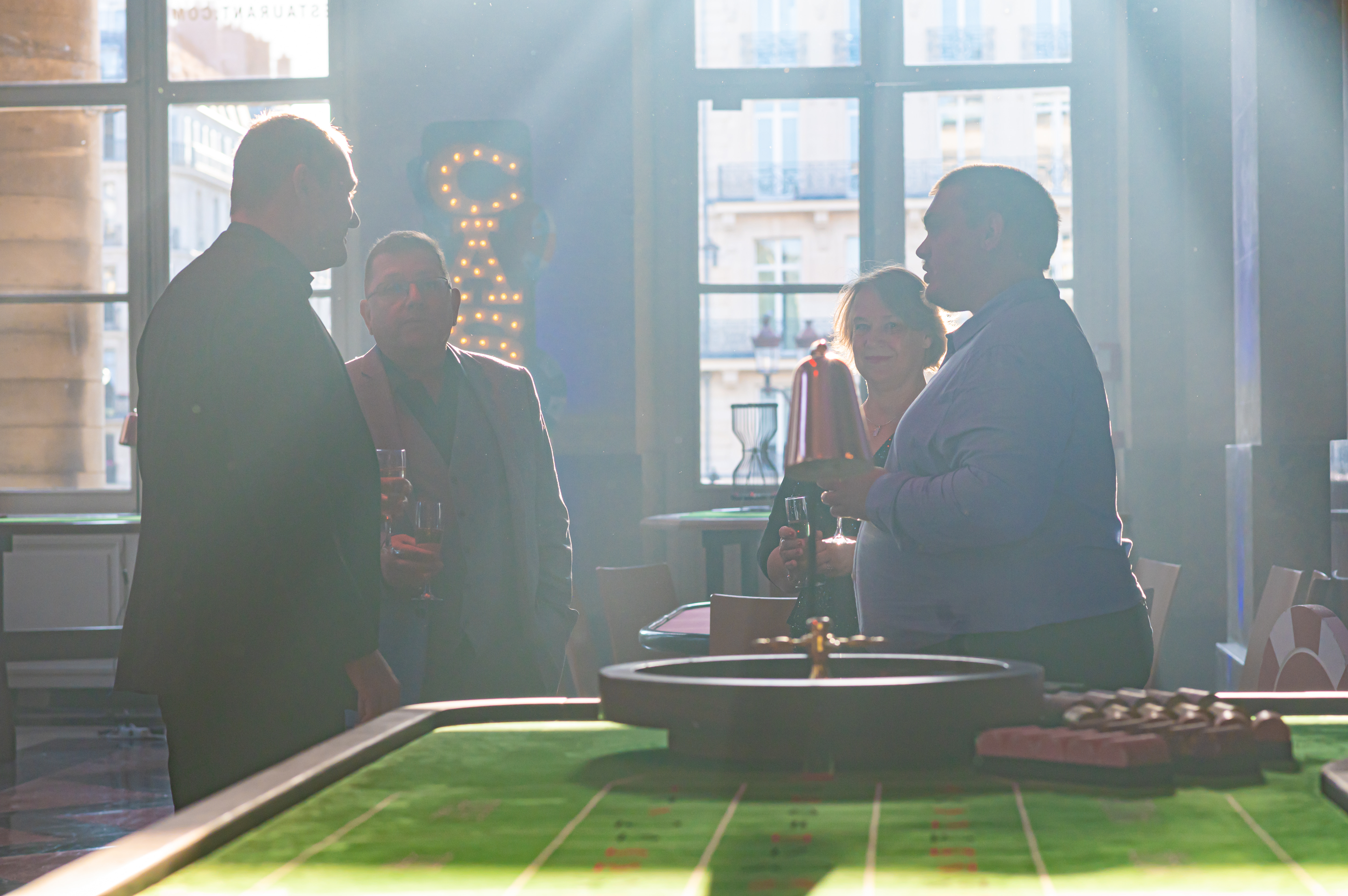 Culinaire belevenis wijncasino Luik, chef en wijnexpert samen voor groep · INNOV'events