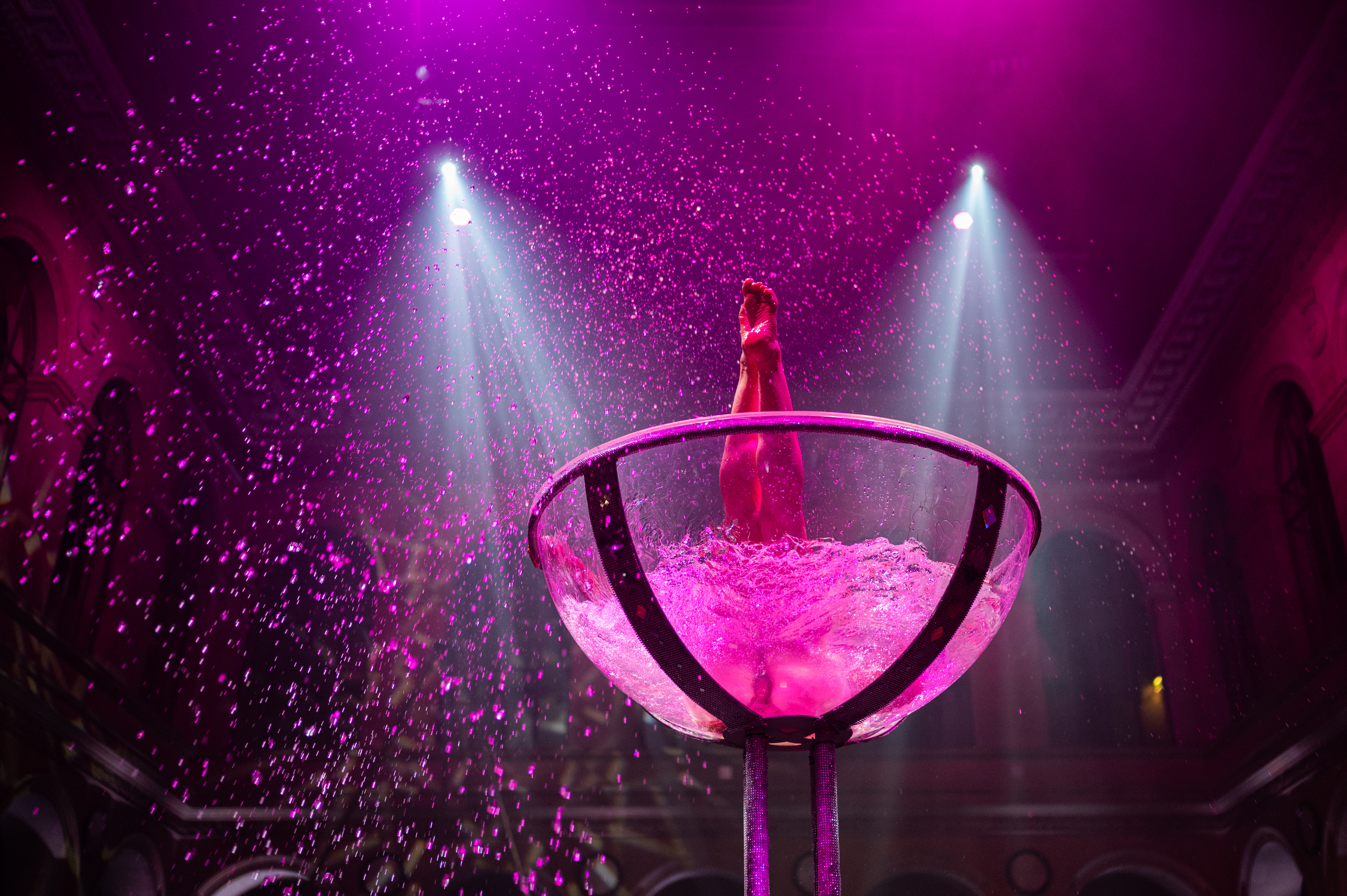 Corporate entertainment show Brussels rooftop venue evening audience · INNOV'events