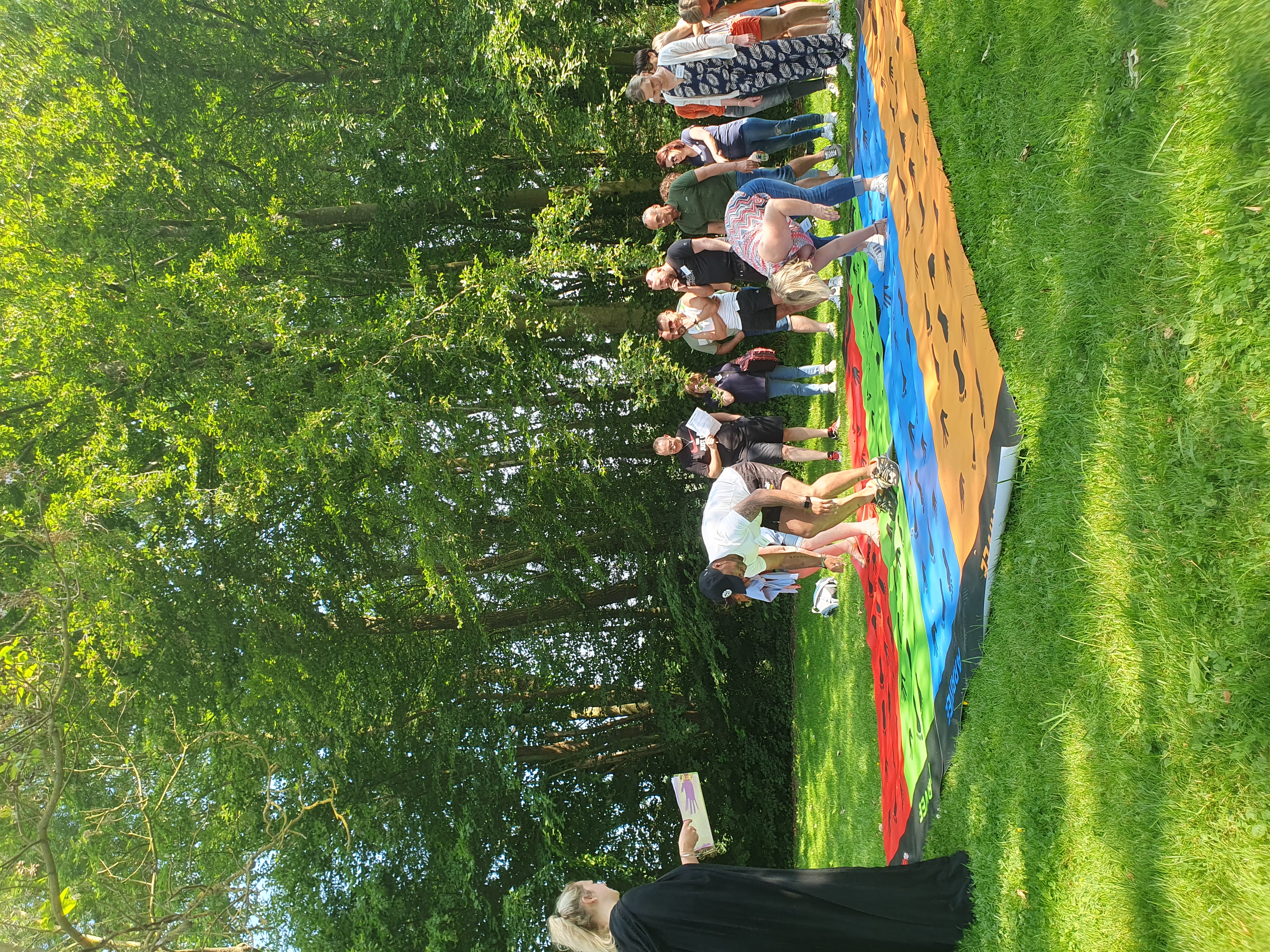 team building Bruxelles rallye urbain équipes quartier Sablon pavés · INNOV'events
