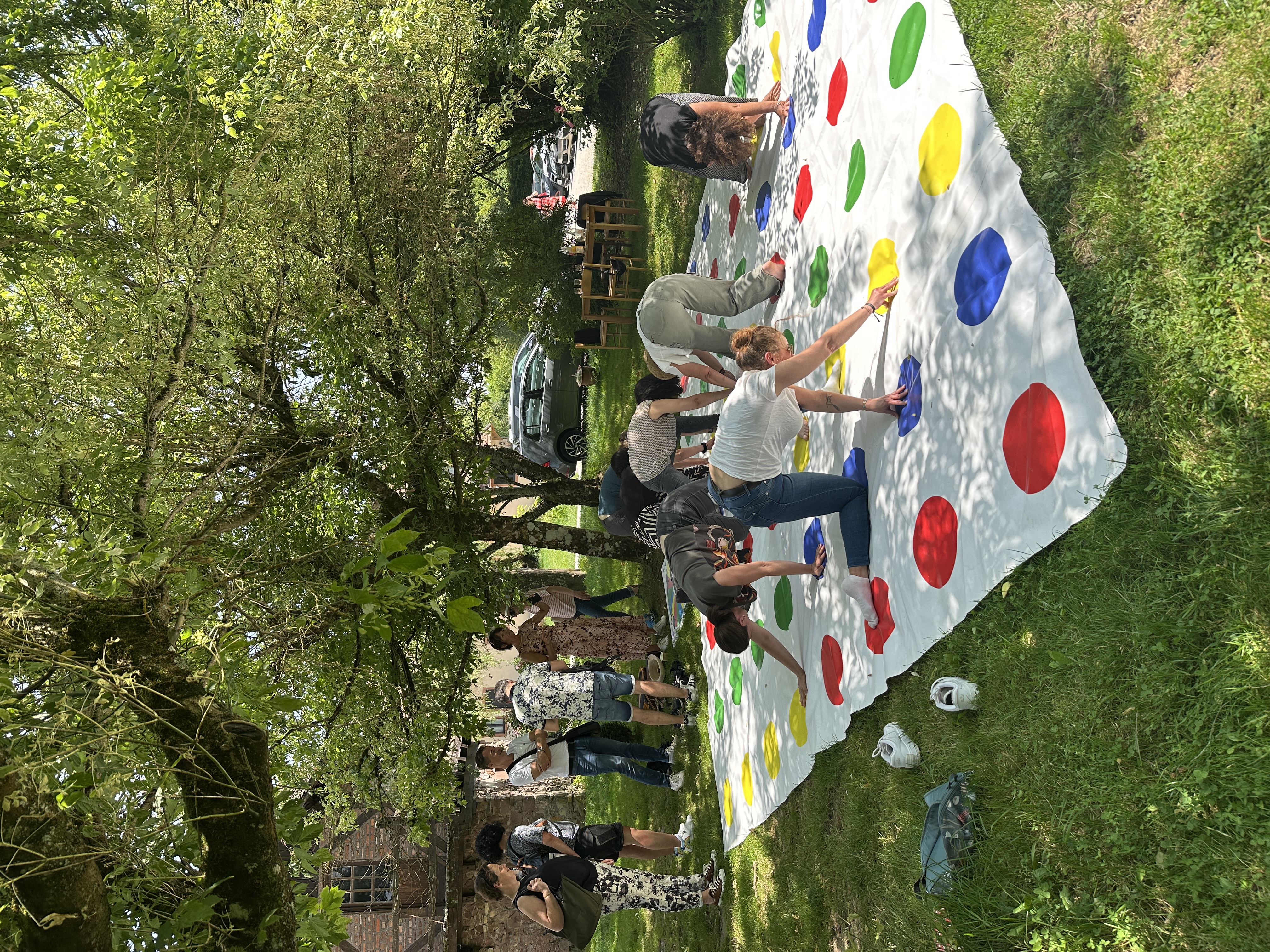 Cooking workshop team building Belgium Brussels corporate groups collaborative · INNOV'events