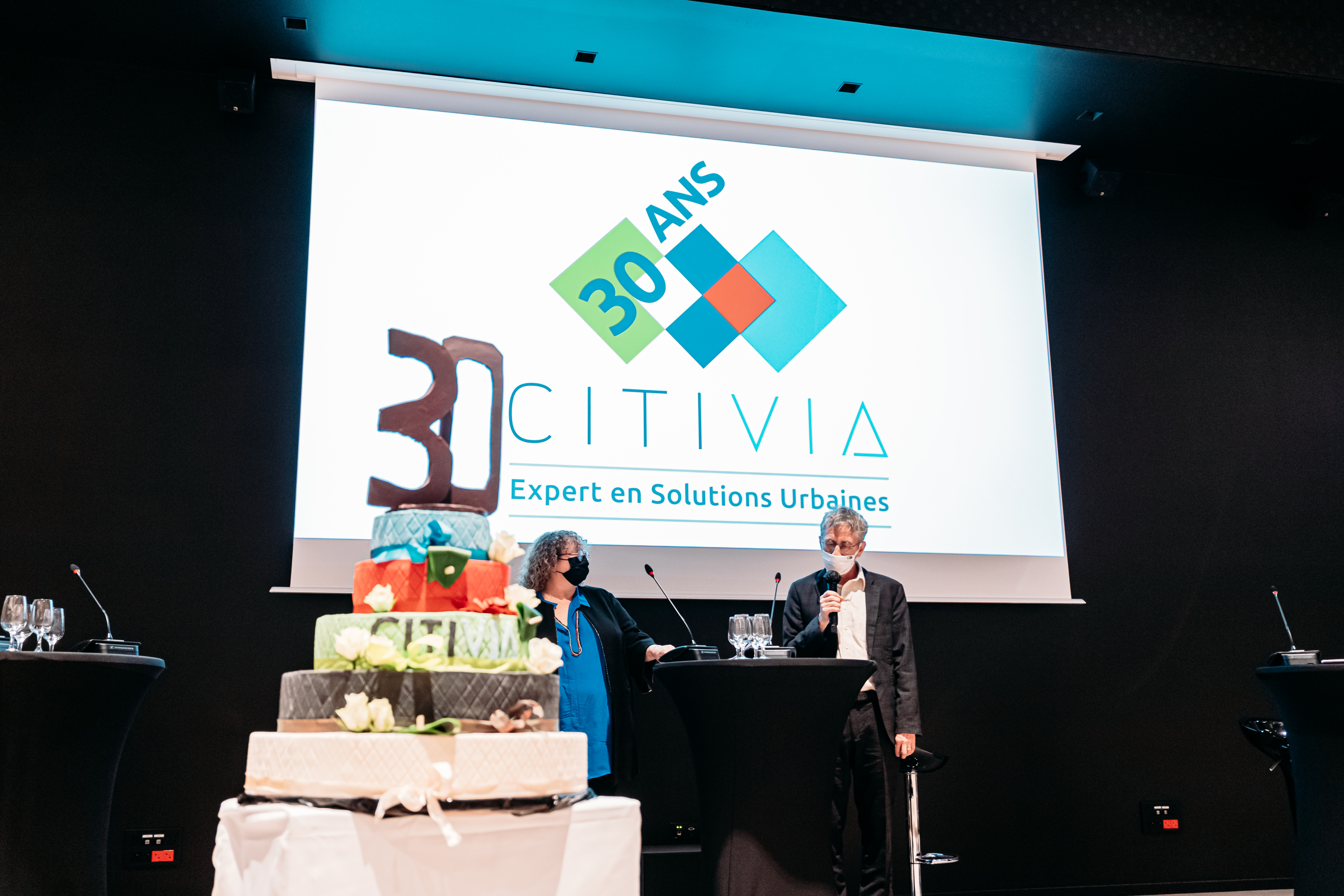 Gala dinner employee party Belgium · seated evening format at Brussels venue · INNOV'events