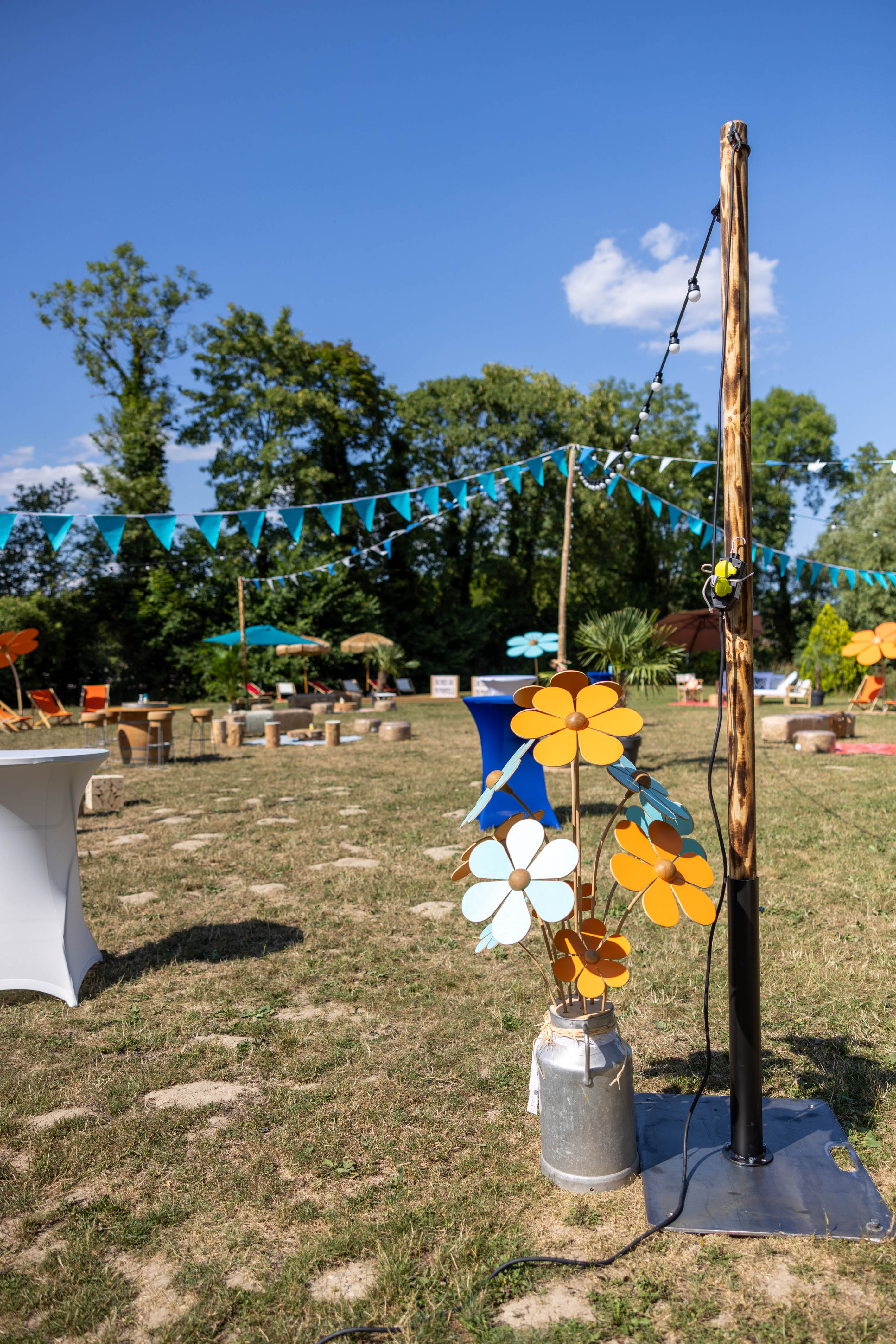 Garden Party entreprise Anvers soirée chapiteau éclairé Het Eilandje · INNOV'events