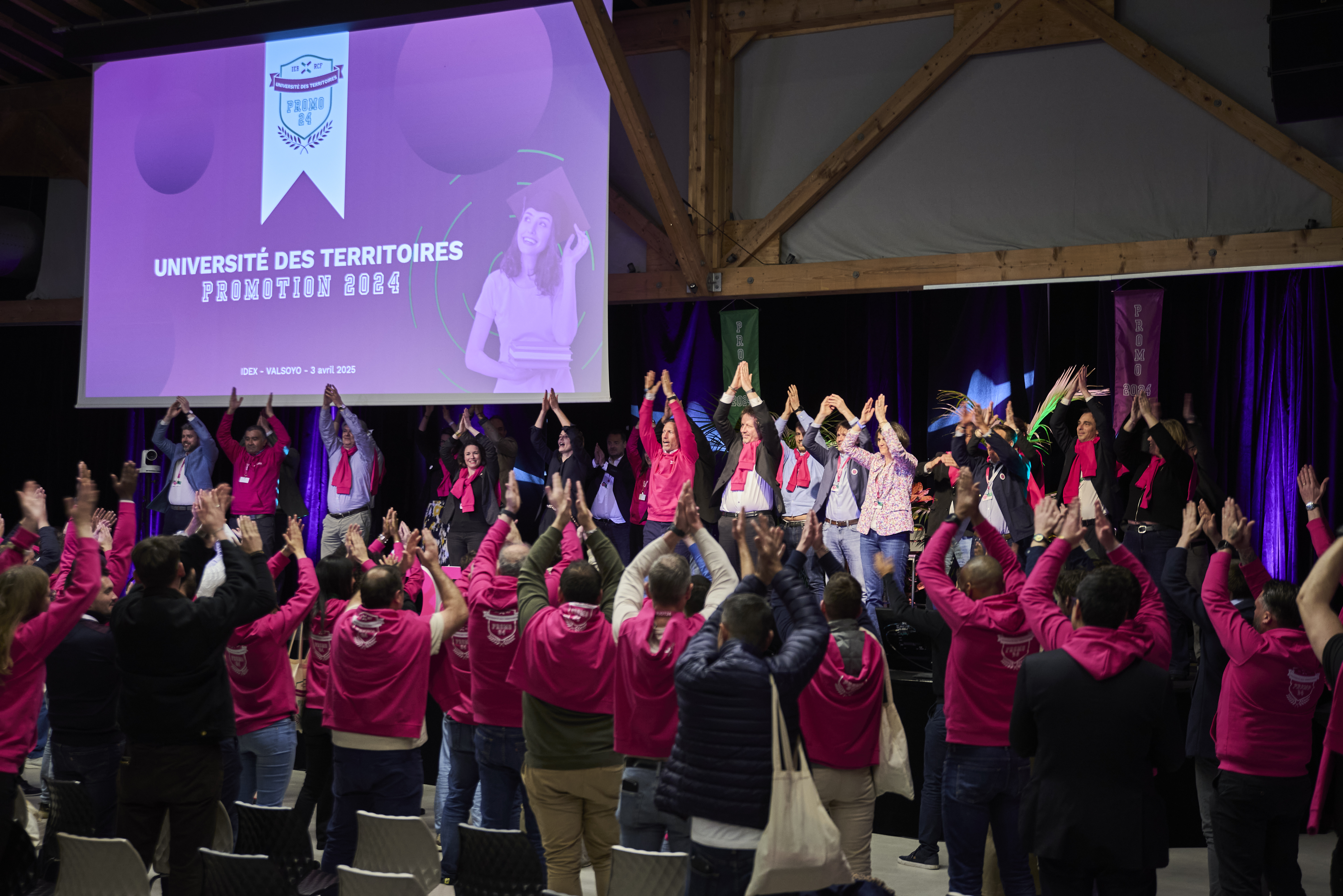 Record du monde entreprise Bruxelles participants en rang sur l'esplanade du Cinquantenaire · INNOV'events