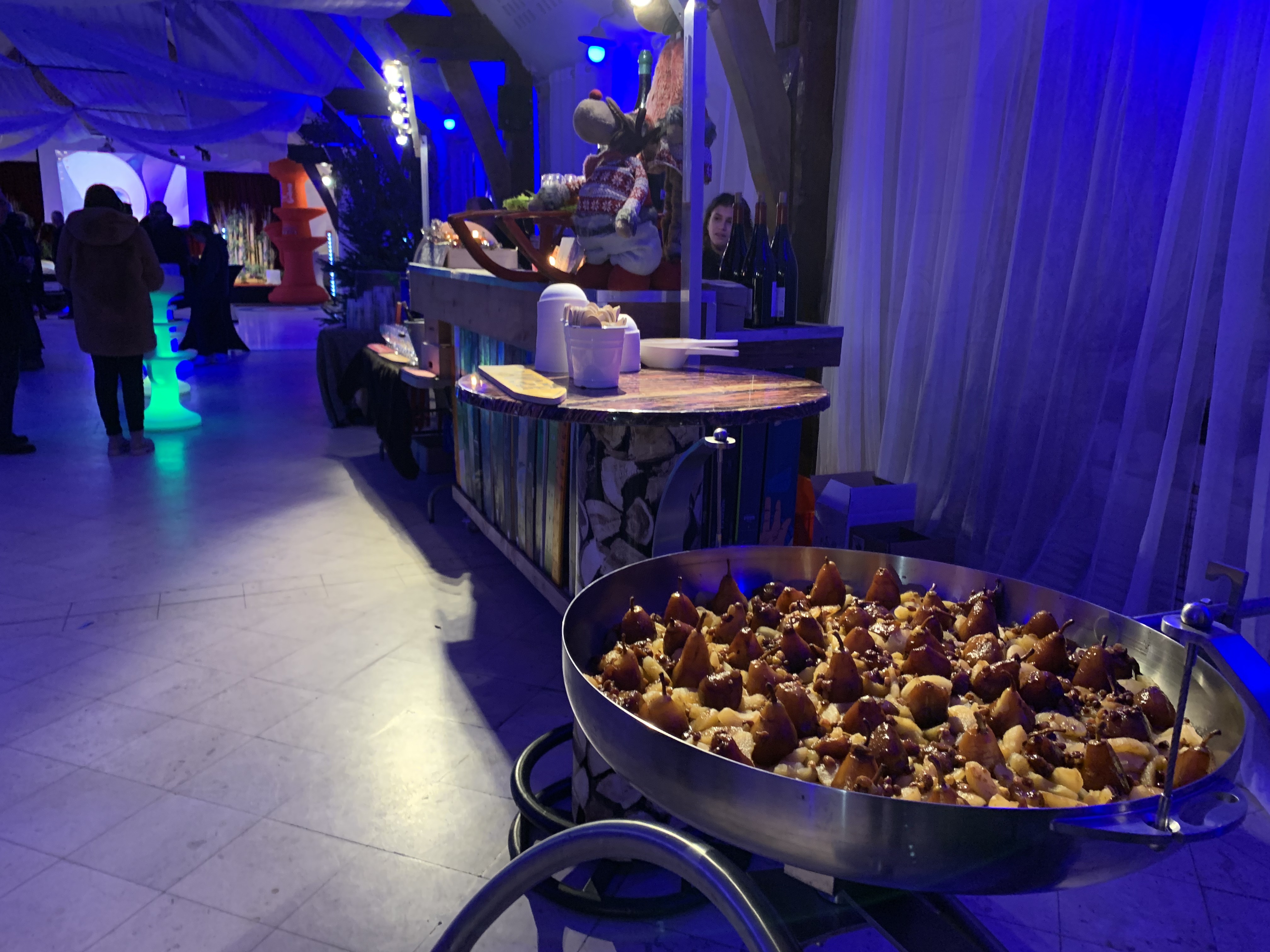 Dîner assis pot de départ Liège salle événementielle programme · INNOV'events
