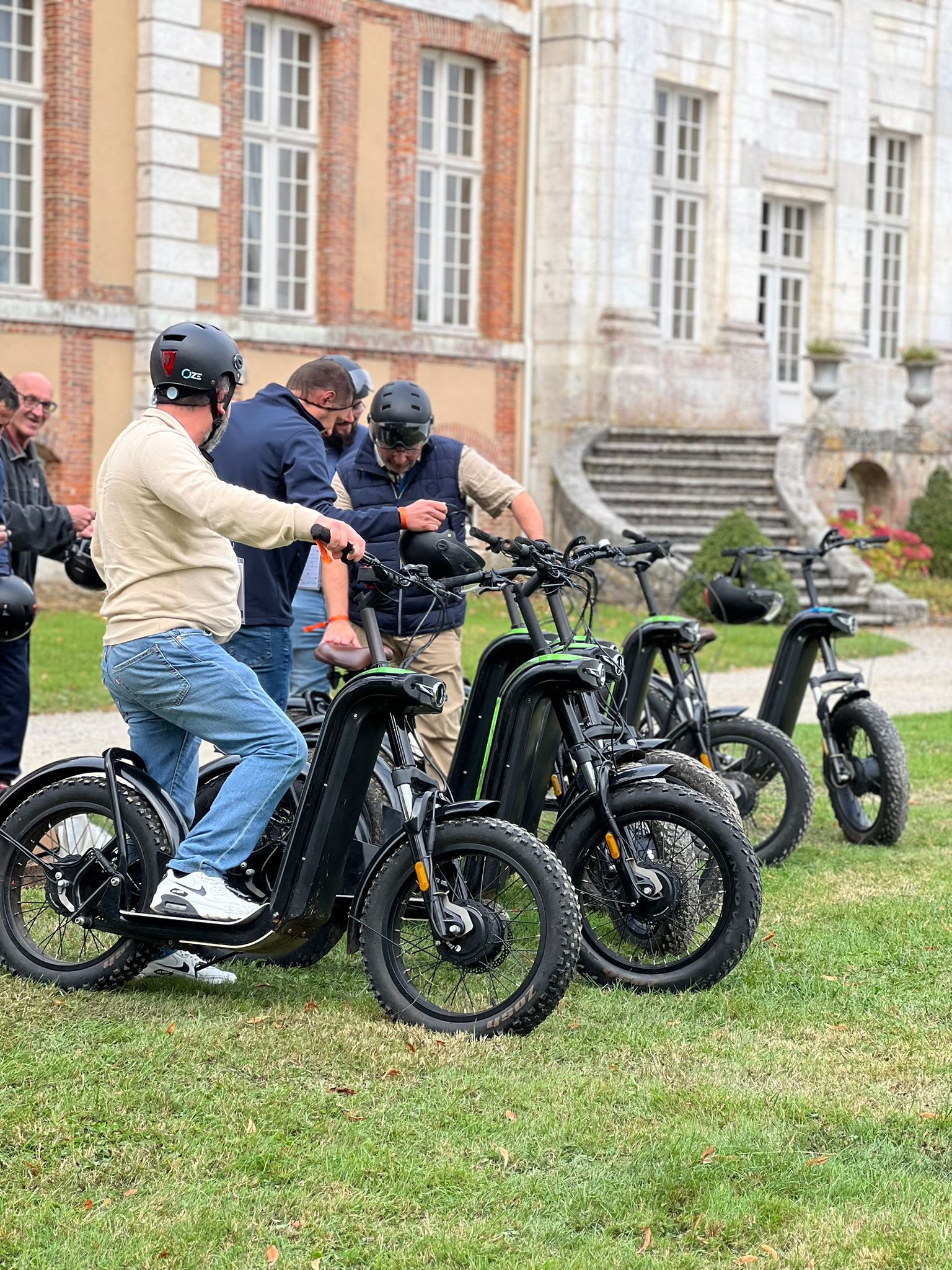 Navette de soirée shuttle transport Luik retour participants après gala · INNOV'events