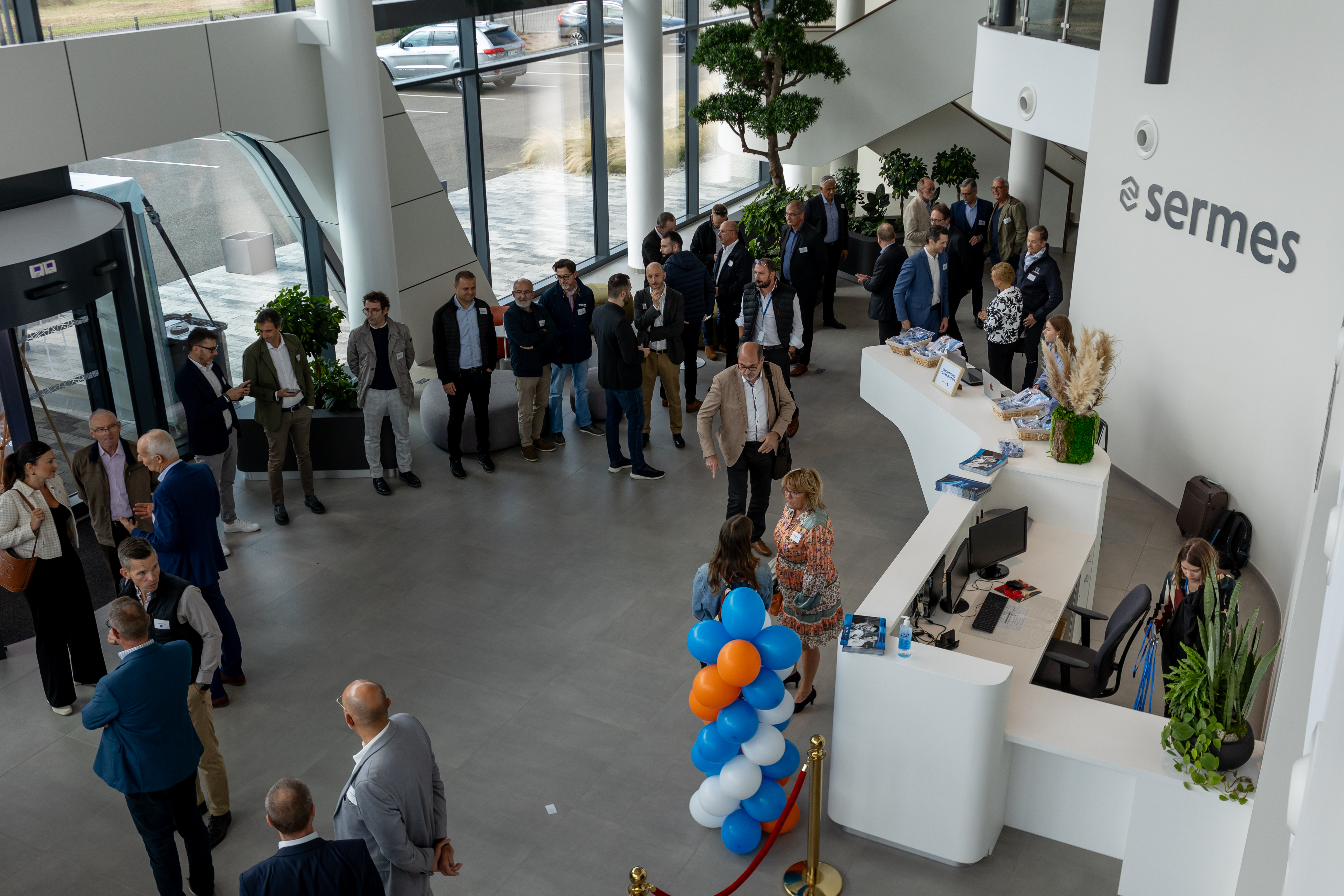 Corporate event in Antwerp converted port warehouse interior · INNOV'events