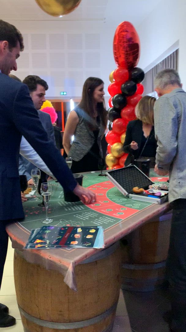 Evenementenlocatie wijncasino Antwerpen Eilandje havenloods industriële sfeer · INNOV'events