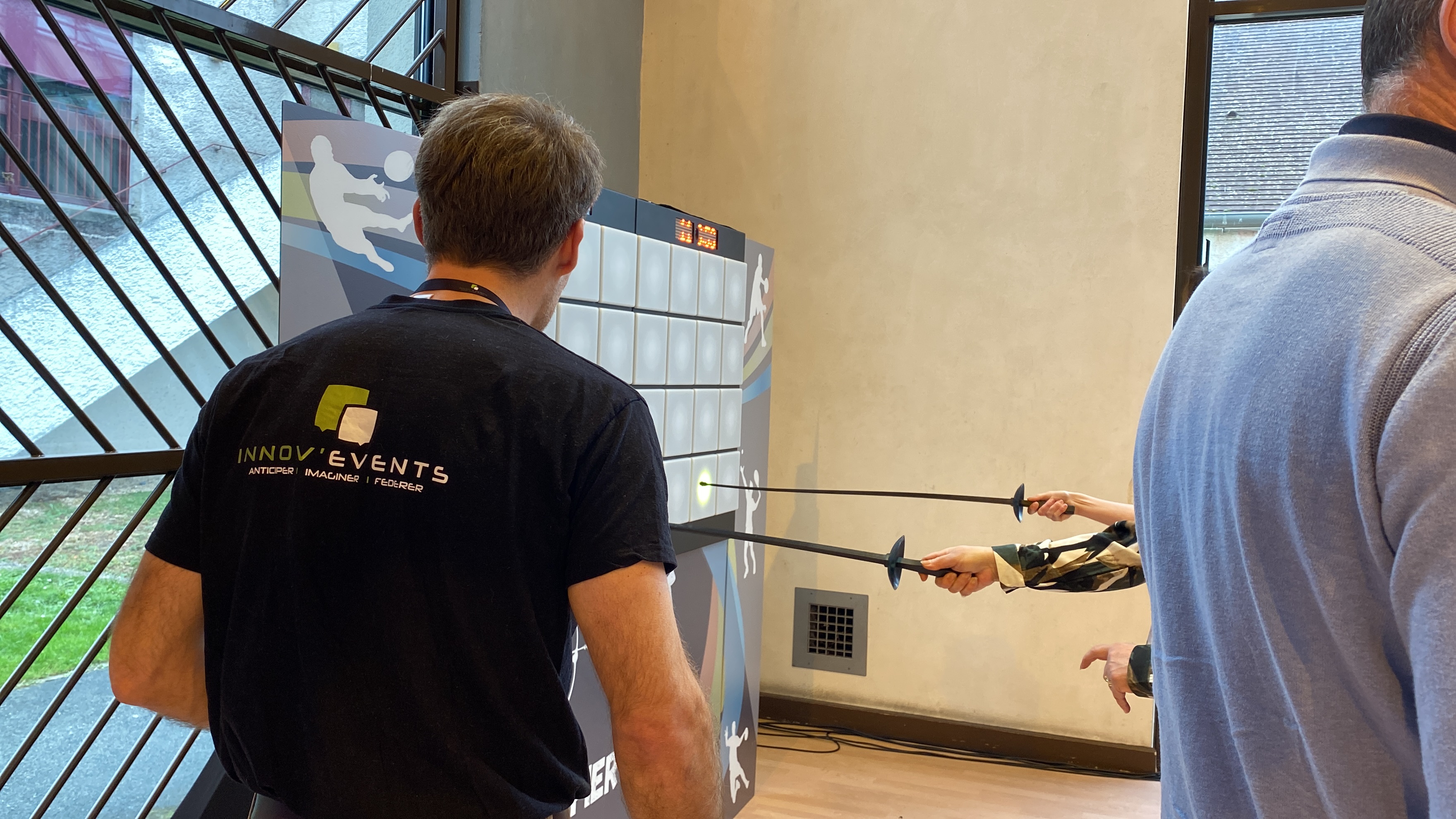 Bedrijfswedstrijd Antwerpen teams in actie bij het MAS · INNOV'events