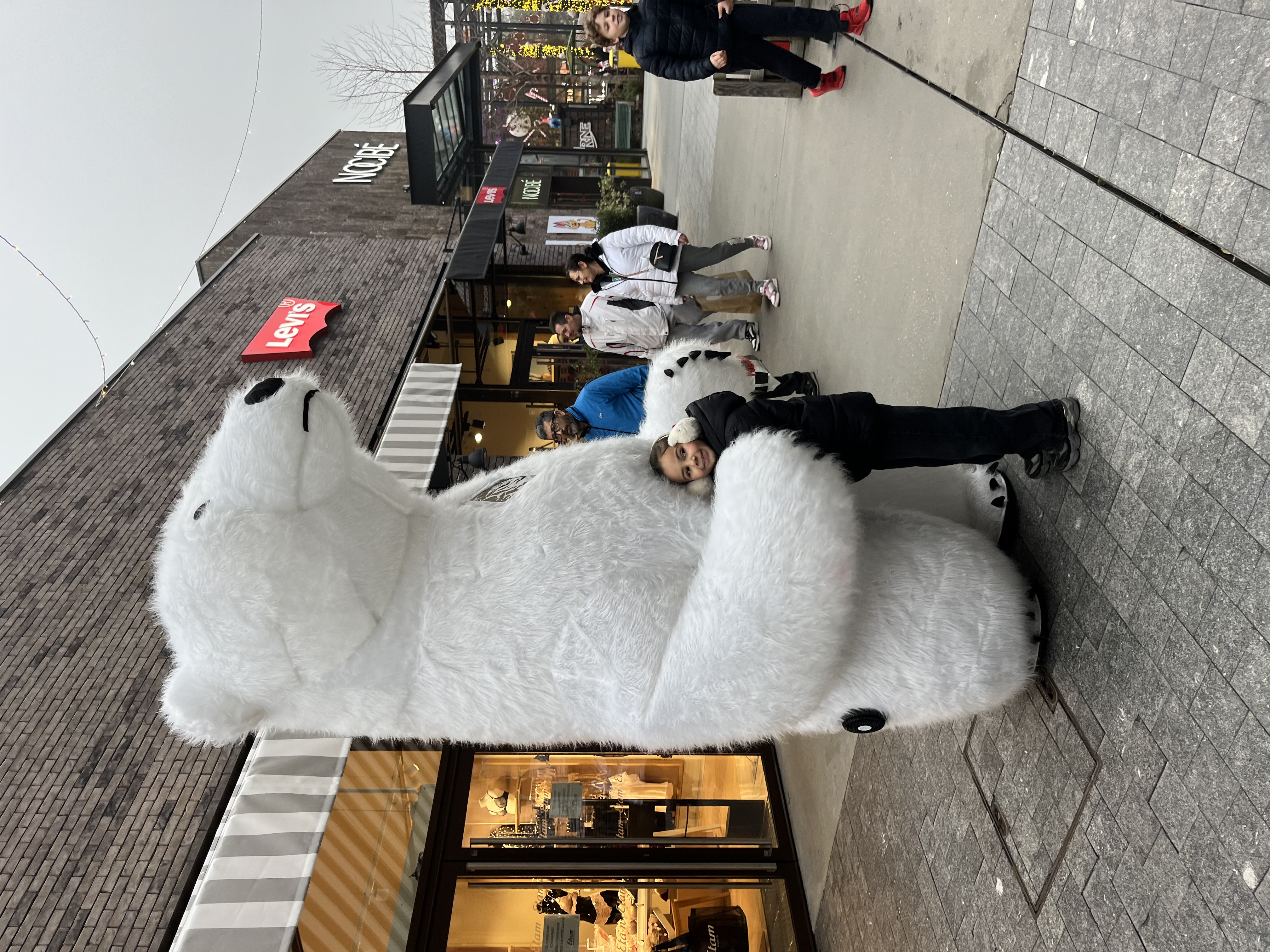 Promotiestand animatie winkelcentrum Luik Féronstrée winkelstraat · INNOV'events